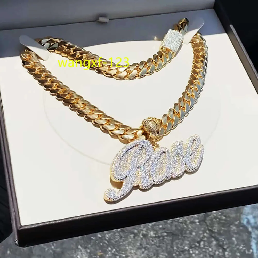 Necklace Moissanite Chain Custom VVS Diamond Sterling Sterling Gold Out Letter Out Lettere Cuban Link Catena Hip Hop Nome personalizzato