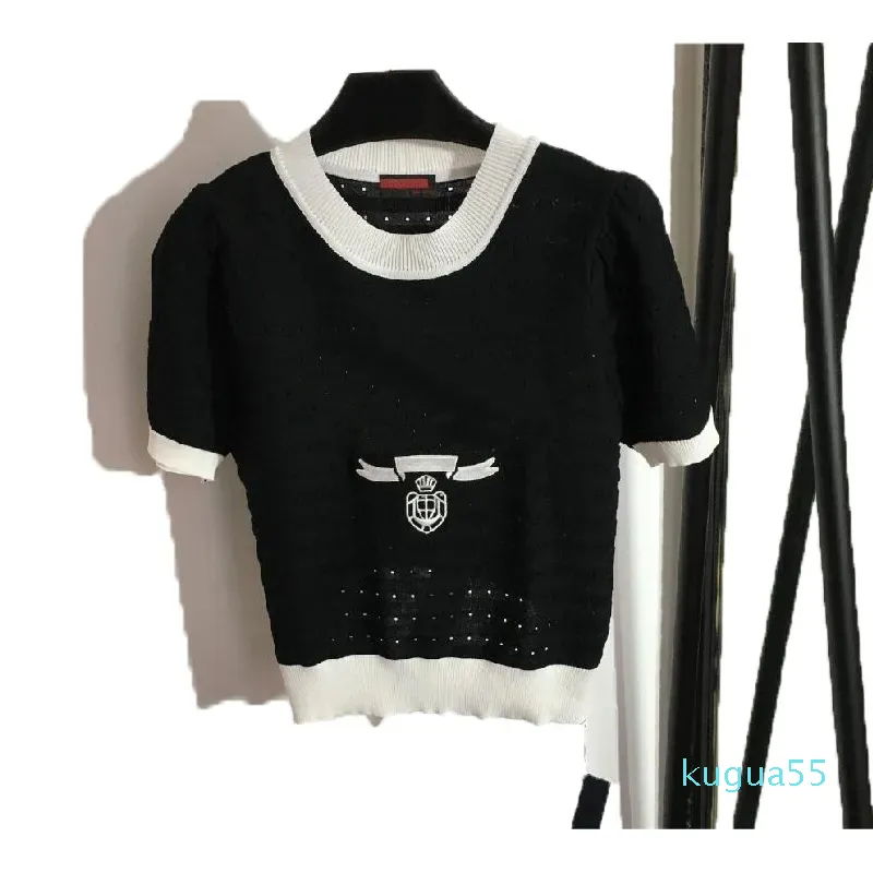 2023-Sunmmer Femmes Créateur De Mode Tricots T-shirts T-shirt Mode Lettre Impression Tricoté En Laine À Manches Courtes Femmes T-shirt De Luxe Robe Décontractée Noir et blanc