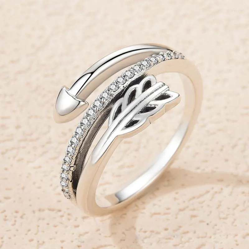 Cluster Ringe Stylever Romantic 925 Sterling Silber Glänzender Eros Bogen Pfeil Verstellbarer Ring für Frauen Klarer CZ Edelstein Offener Feiner Schmuck