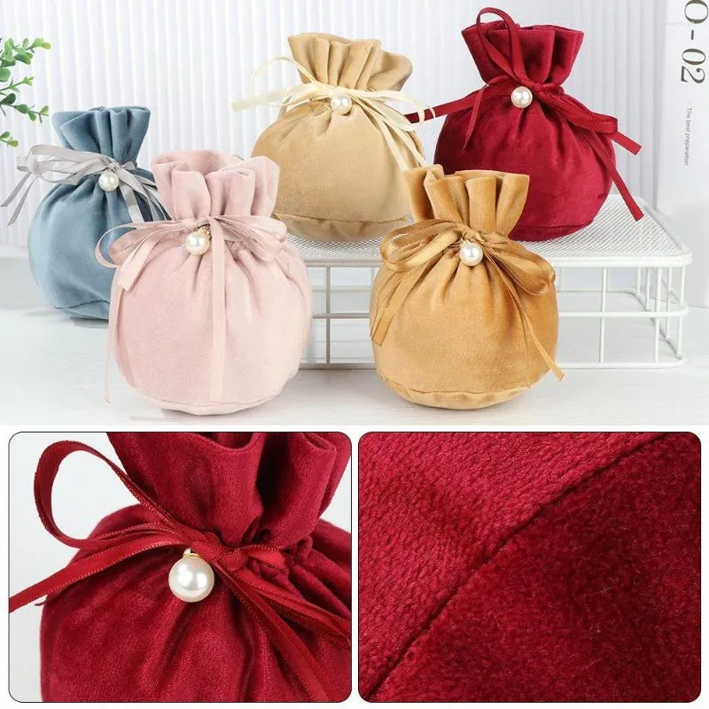 Present Wrap Luxury Velvet Wedding Candy Bag Påsar med Pearl String Birthday Party Cooikes Boxar smyckesanka