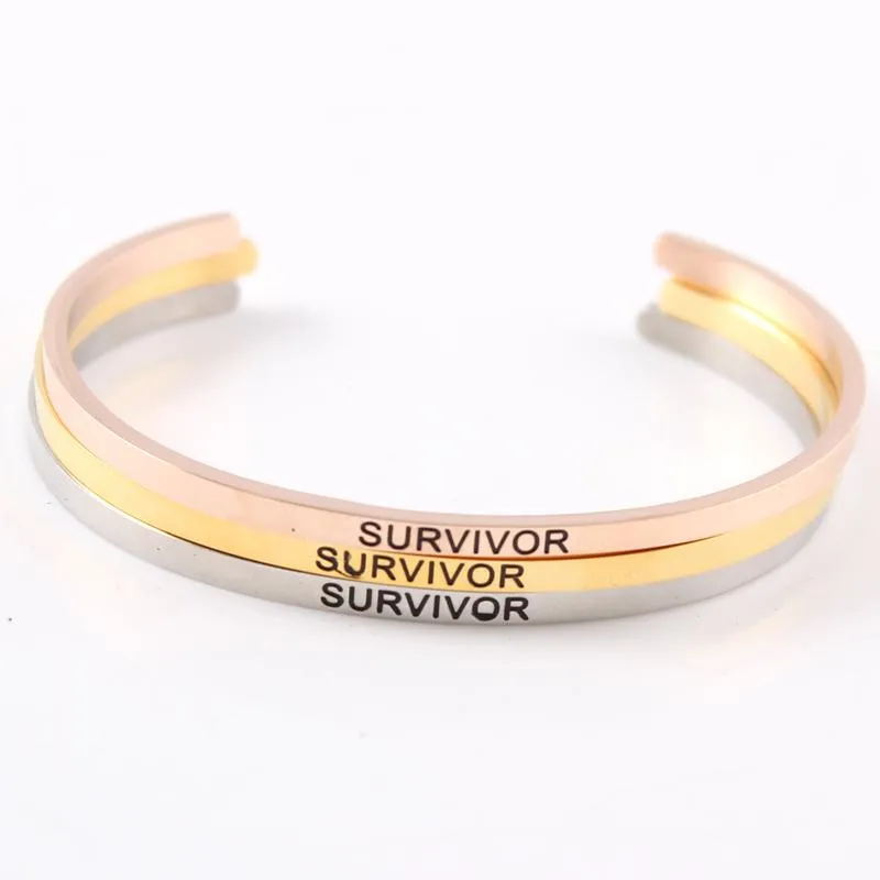 Braccialetto 3 colori in acciaio inossidabile con citazione ispiratrice positiva incisa "SURVIVOR Bracciale Mantra con polsino stampato per donna