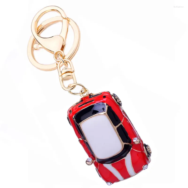 Porte-clés 5pcs strass créatifs voiture-style porte-clés porte-anneau en métal porte-clés femmes sac charmes voiture porte-clés bijoux cadeau R012