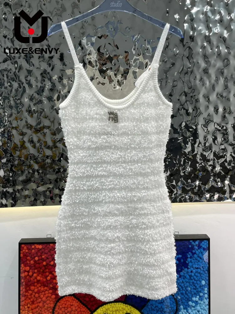 Kobiety z czołgów Camis Luxe Aw Spring Summer Women 2023 Style cekinów motyla Gaza sukienka ALINE ALINE USHAPAPE Róż White 230425