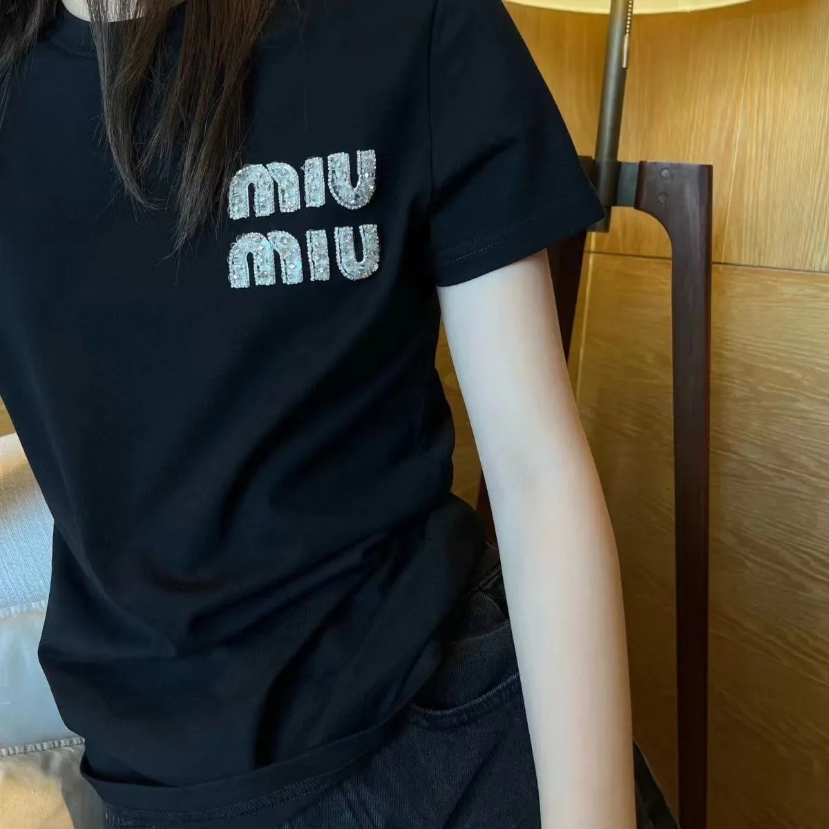 Minmin 2023 early spring Miu new rhinestone letter LOGO decoration pure cotton short sleeve crew neck T-shirt women