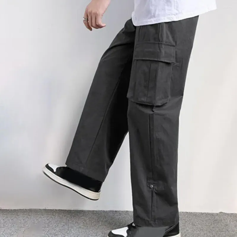 メンズパンツの男性は、複数のポケットを備えた快適なフィットフィットのワイドレッグデザインを備えた汎用性の高いスタイリッシュなストリートウェアのズボンを貨物貨物
