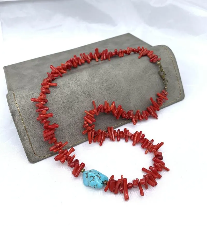 Chaines Produits de gros 2023 Fashion Bohemia Manuel Déclaration Charme Bijoux Femme Corail rouge Collier