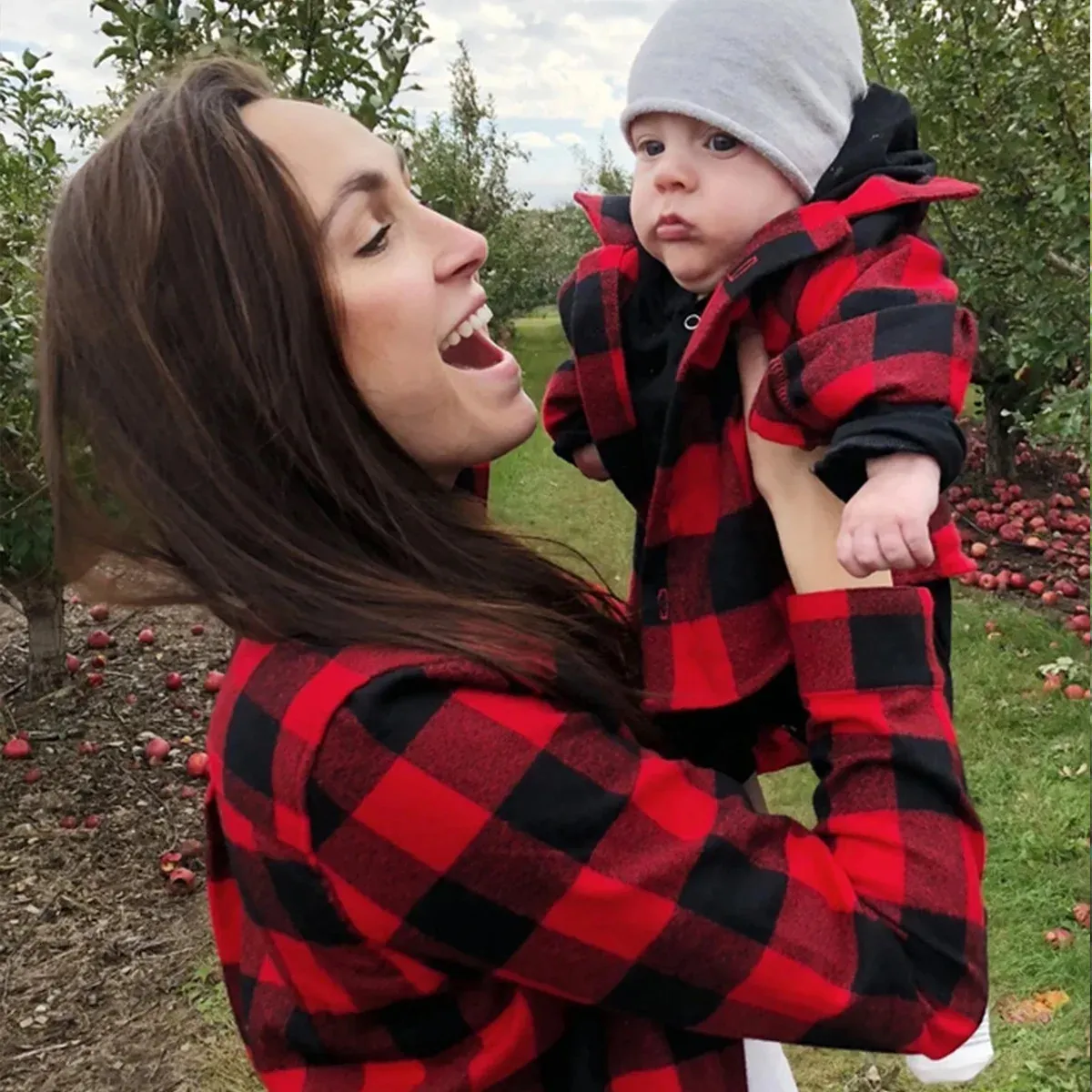 Family Matching Outfits Family Matching Outfits T-shirt Daddy Mommy Son Daughter Father Kid Baby Tops Plaid Shirt Set Fall Outfit 231124