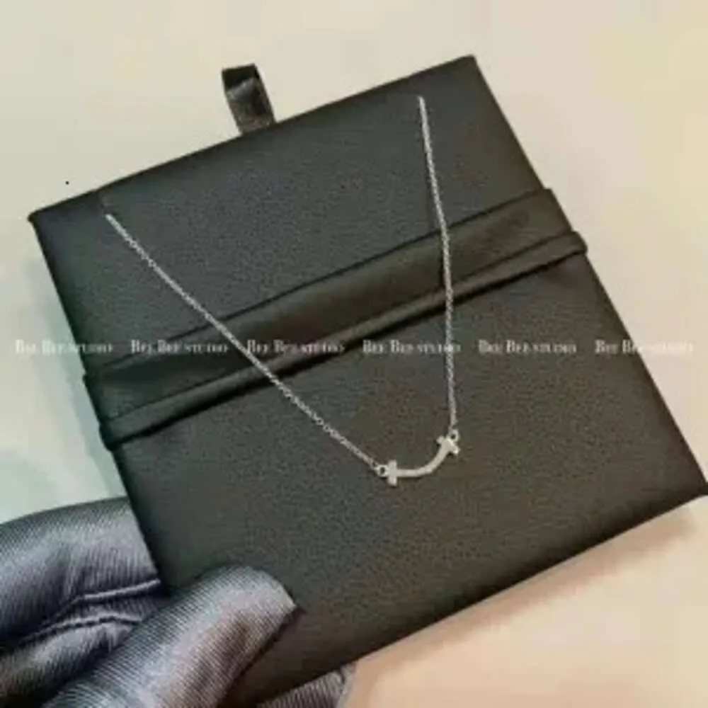 Elegant Smile Necklace - S925 Silver, Diamond-Accented