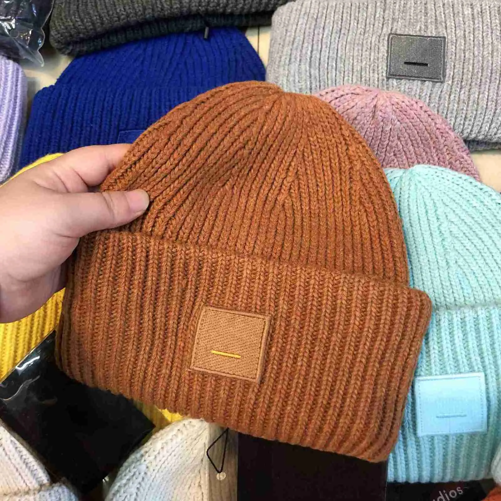 Chapéu de inverno Designer Beanie Chapéus Designers Mulheres Ac Square Smiley Face Lã Malha Alta Versão Feminina Pulôver Lã Chapéu Casual Quente Elástico Equipado Caps 95IU0