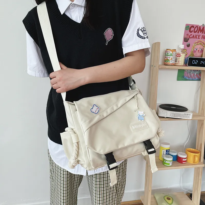 Nylon Handbags Cos Oversized Shoulder Bag Large Capacity Crossbody Bags For  Teenager Girls Men Harajuku Messenger Bag Student School Bags Sac From  Smyy9, $9.34