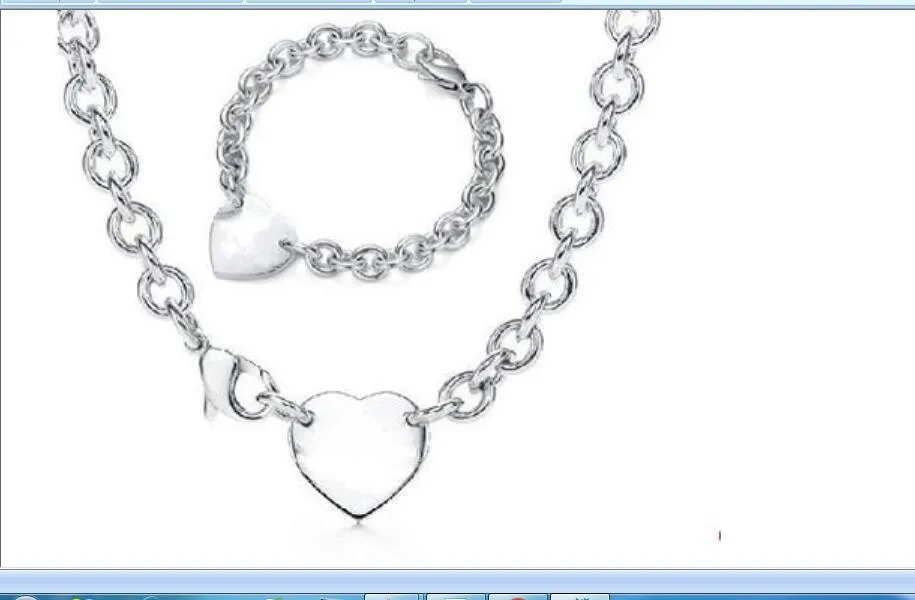 2023 schöne niedliche Anhänger Halsketten dicke Edelstahlkette einzelnes Herz Luxusdesigner Frauen Halskette Armband Anzug mit Staubbeutel und Box