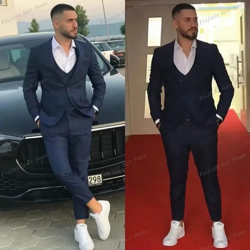 Costumes pour hommes Trois pièces Tuxedos de mariage sur mesure Hommes d'affaires Un bouton Mélange de laine Groom Wear Fit Groomsman Veste Gilet P