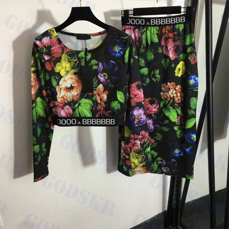 Mektup Basılı İki Parça Elbise Renkli Çiçek Desen Üstleri Kadınlar Yüksek Bel Etek Retro Uzun Kollu Tişört
