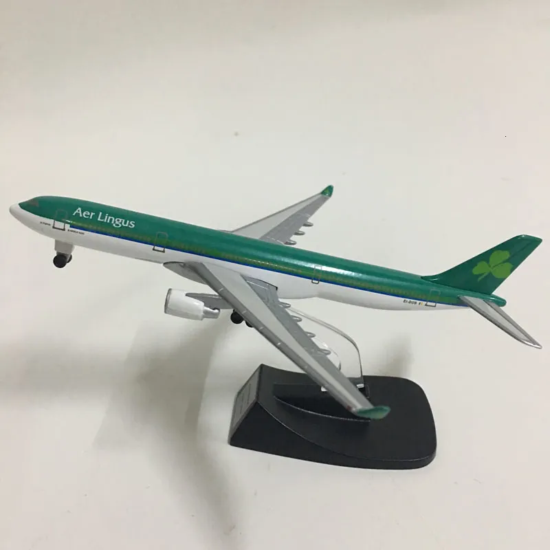 航空機Modle Jason Tutu 14cm Aer Lingus Airbus A330 Plane Model Model Model Model Model 1 400 Diecast Metal Planes Toy 230426