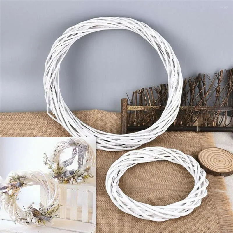 Decorative Flowers 10-30CM Wedding Wreaths Vine Ring Ornaments Window Door Garland Hanging Wreath Wicker Christmas Rattan White