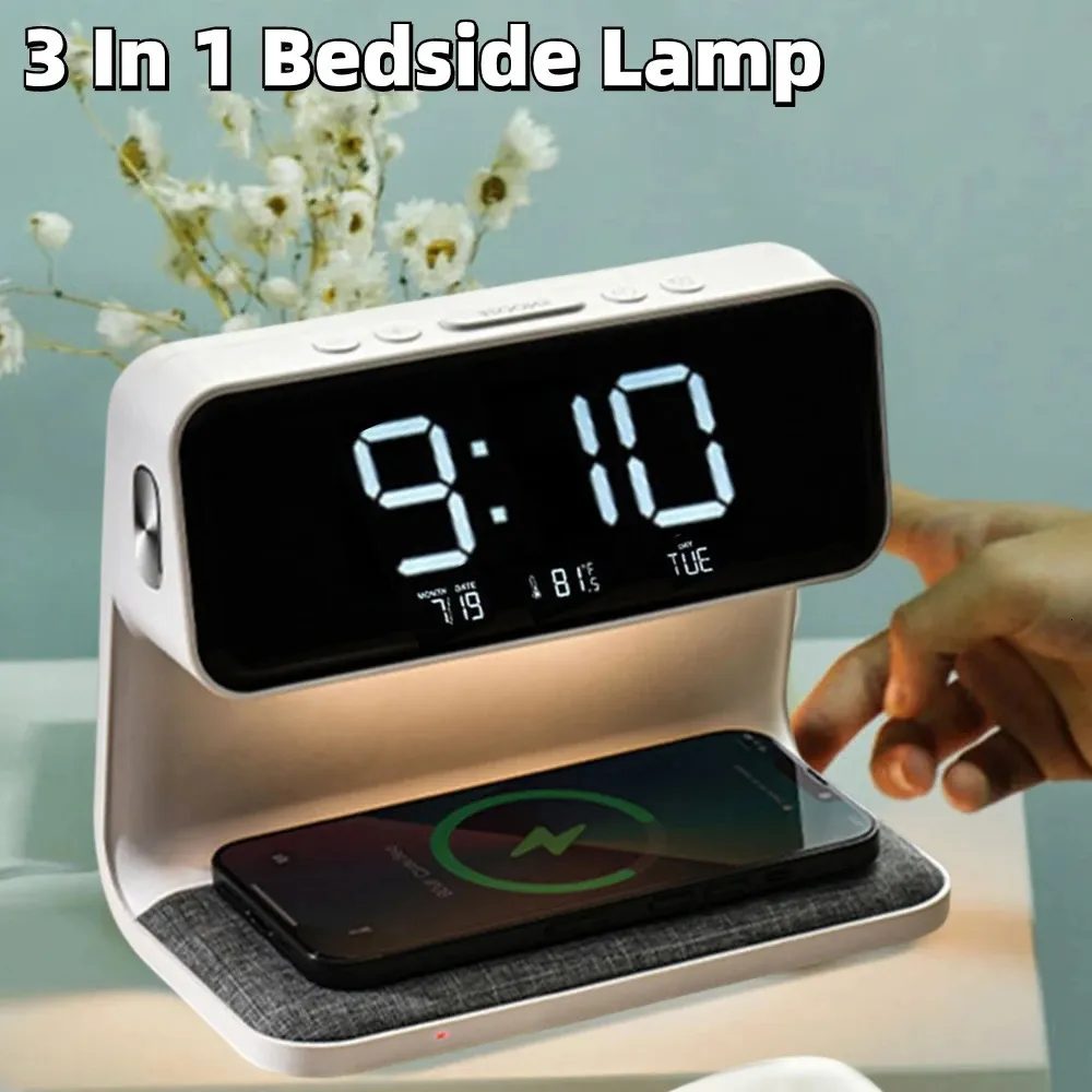 Relojes de mesa de escritorio 3 en 1 Lampara de noche Cargador inalambrico tactil Reloj despertador digital regulable Pantalla grande para dormitorio