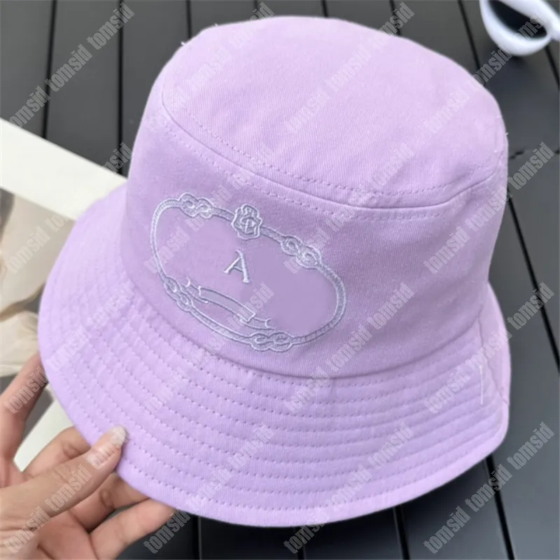 Herenontwerper Bucket Hats vrouw Luxe brede randvakantie Vakantie mode gemonteerde emmer hoed zomer zon strandhoeden cap gorras cap