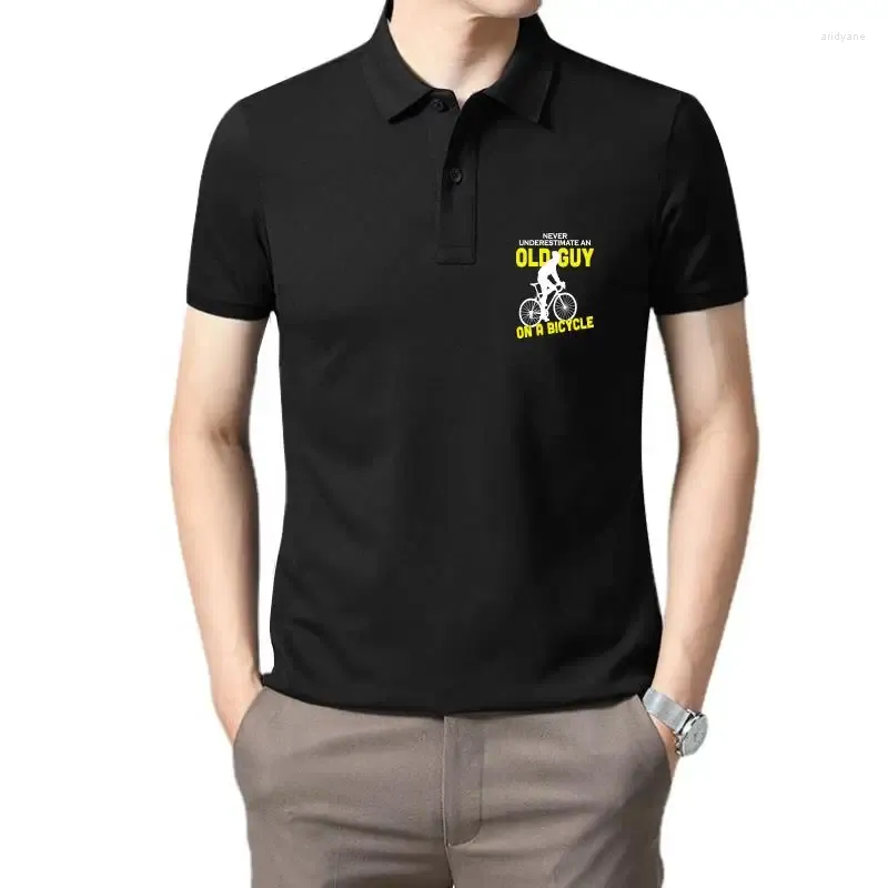 Polos pour hommes Ne sous-estimez jamais un vieux gars sur un vélo drôle hommes unisexe T-shirt Harajuku Hip Hop T-shirt