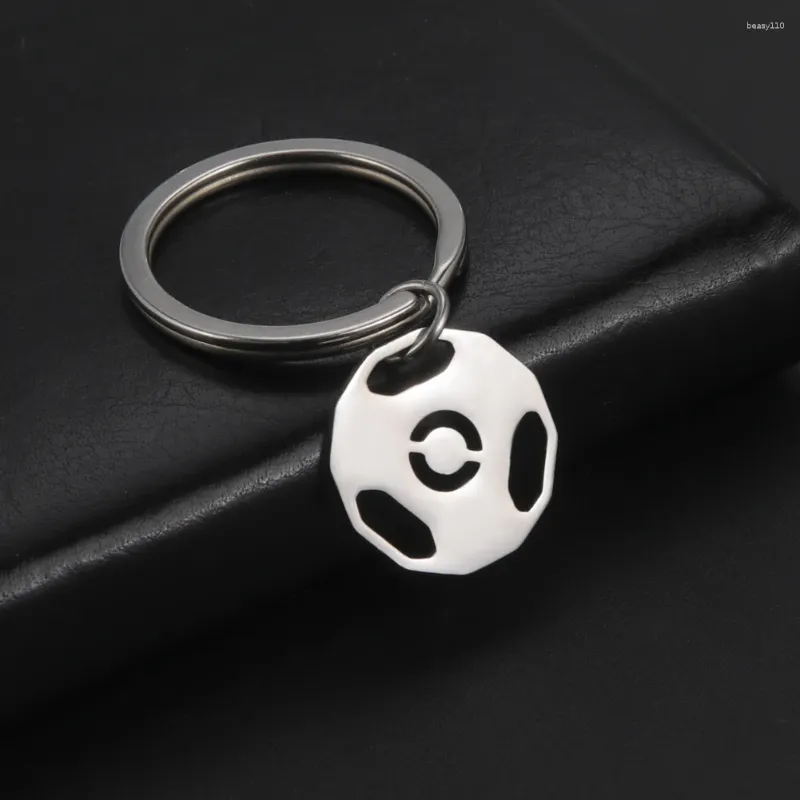 Keychains Dreamtimes Fashion Keychain Hollow Out Football Pendant DIY Men's Jewelry Car Stand Gift Souvenir