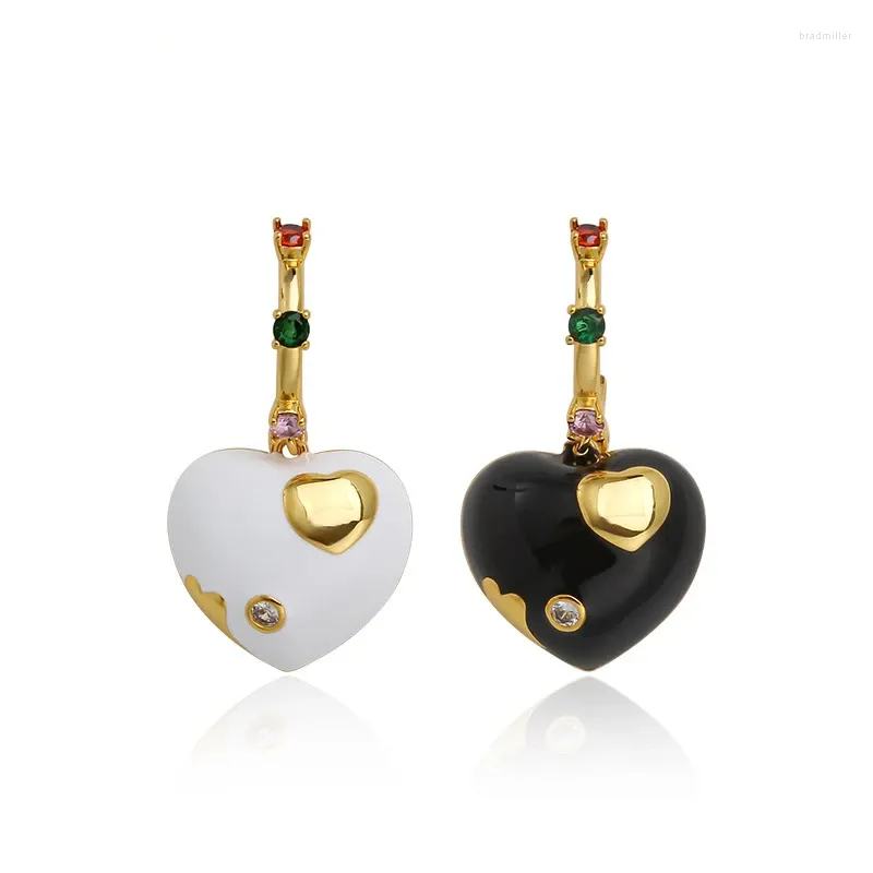 Boucles d'oreilles pendantes 2023 coréen haut de gamme rétro conception de niche amour boucles d'oreilles femmes lumière luxe émail glaçure en gros élégant bijoux en métal cadeaux