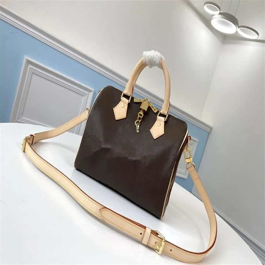 Key Lock Handtaschen Frauen Brieftaschen Messenger Reisetasche Klassische Stil Mode Taschen Schulter Dame Totes 30 cm329v