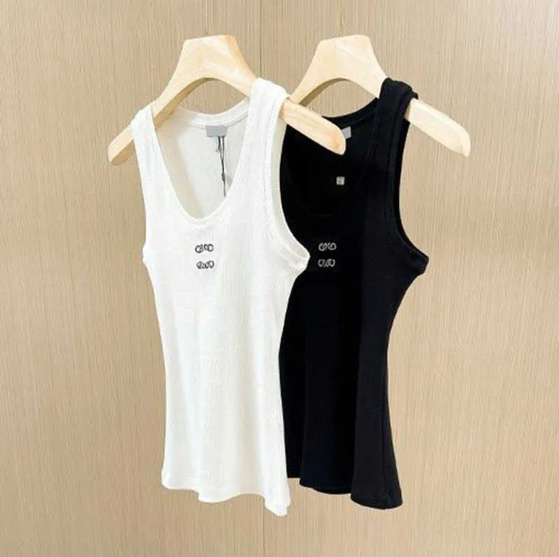 Designer T Shirt Woman LOWE Cropped Top Tankem Broidered Womens Knits Tops Sexy Sleeveless Hoka Sport Tee Yoga Summer Tees Vests Fiess Anagram Sports Bra Mini