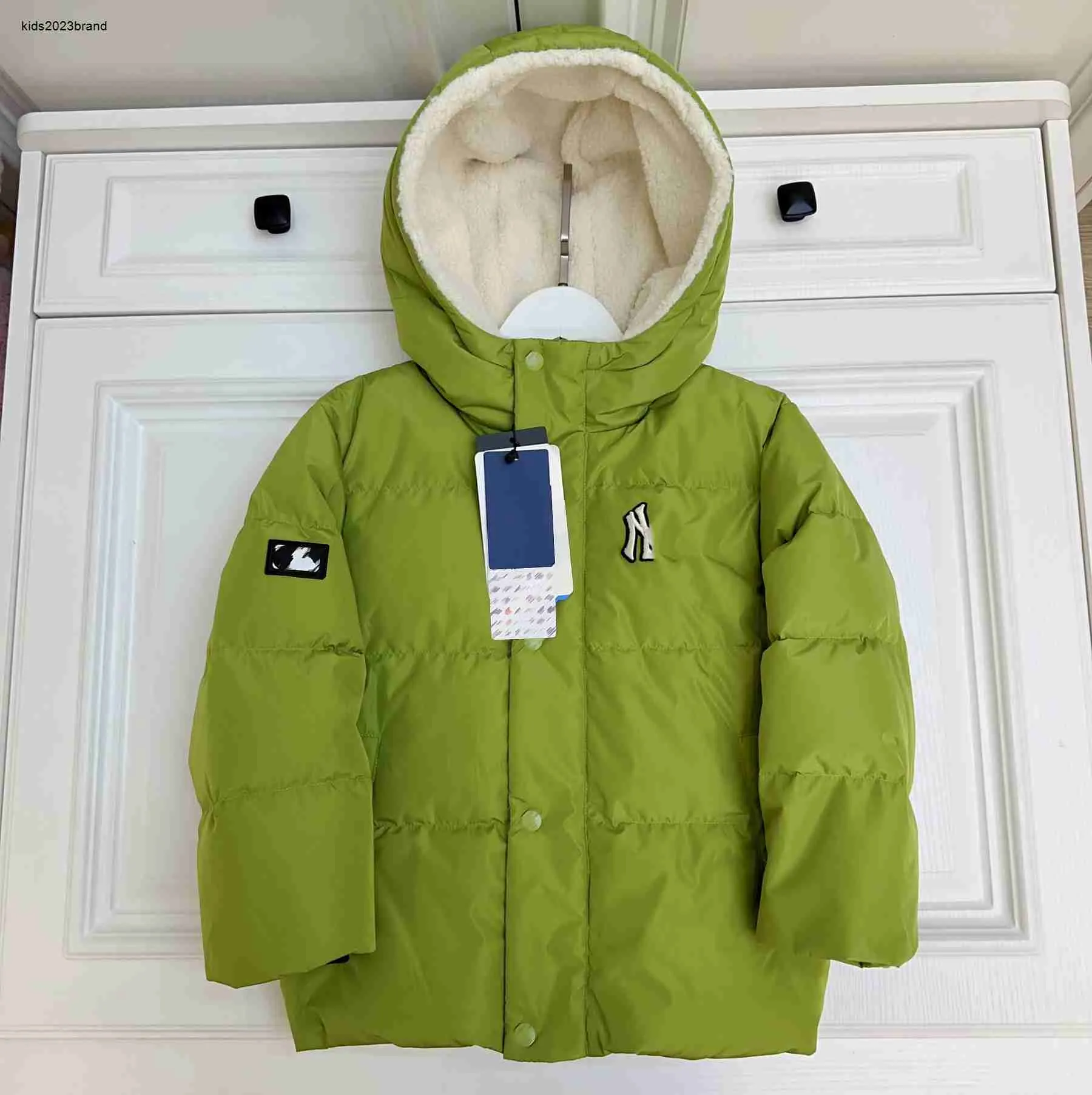 Nya Baby Down Jackets Solid Color Long Boys Coat Kids Designer Kläder STORLEK 120-160 VINTER WINDBREAK GIRLS Pojkar Outwear Nov25