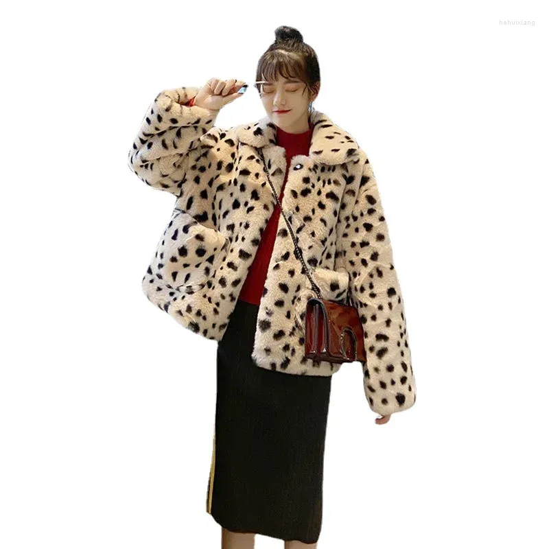Manteau d'hiver en fausse fourrure pour femme, élégant, en Faux vison, veste courte en peluche, vêtements d'extérieur pour dames, blanc moelleux, 2023