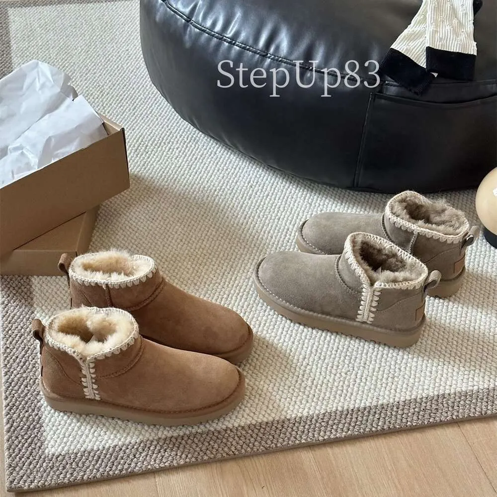 Botas de designer Mulheres Bota Australiana Plataforma Clássica Neve Pele Tasman Chinelo Tecido Guarnição Camurça Lã Inverno Quente Designer Botas