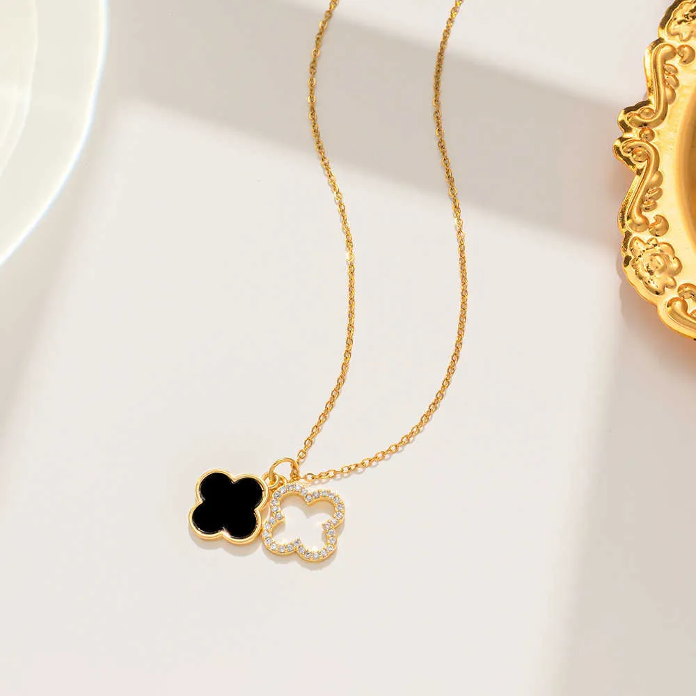 New diamond inlaid Clover vans cleef Necklace feminine temperament girls' advanced sense double-sided shell van cleefity pendant clavicle chain