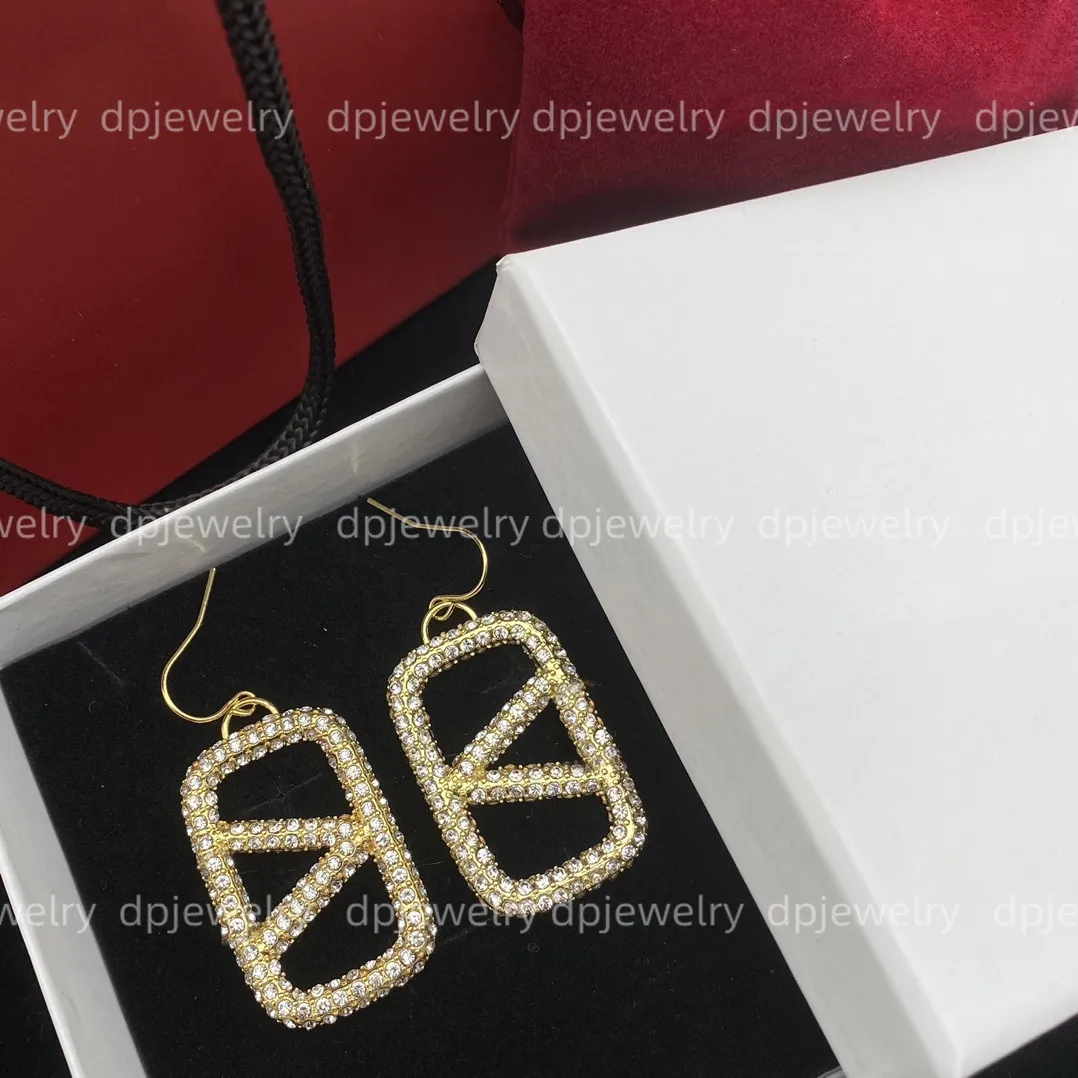 2023 oorbellen ontwerper voor dames stud luxe gouden hartvorm parel kristal goud dubbele v letter 925s zilveren sieraden klassieke dubbele v-vormige grote oorbellen nieuw