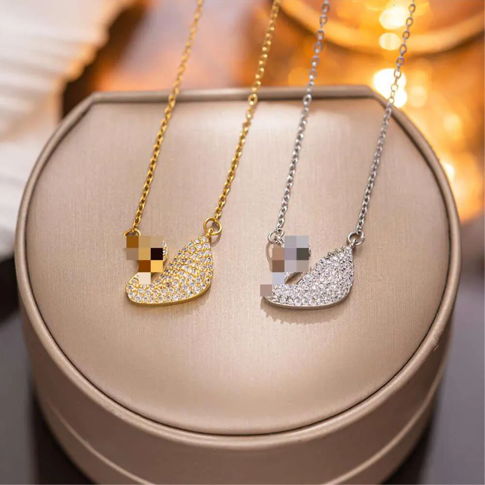 Swan chain on sale