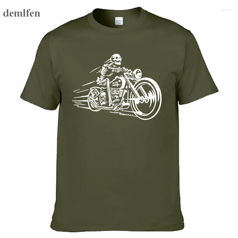 メンズTシャツスタイルカジュアルカスタマイズされたプリント服Tシャツメンズシャツモーターサイクルバイカーヒップホップ夏Tシャツクール3Dトップスティー