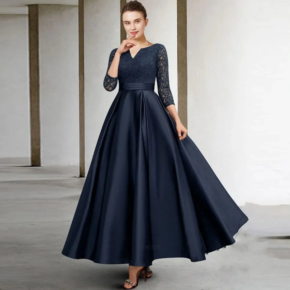 أم زرقاء داكنة من الفستان العروس 2024 Top Lace V-Neck 3/4 Sleeves A-Line Length Length Wedding Guots Satin Women
