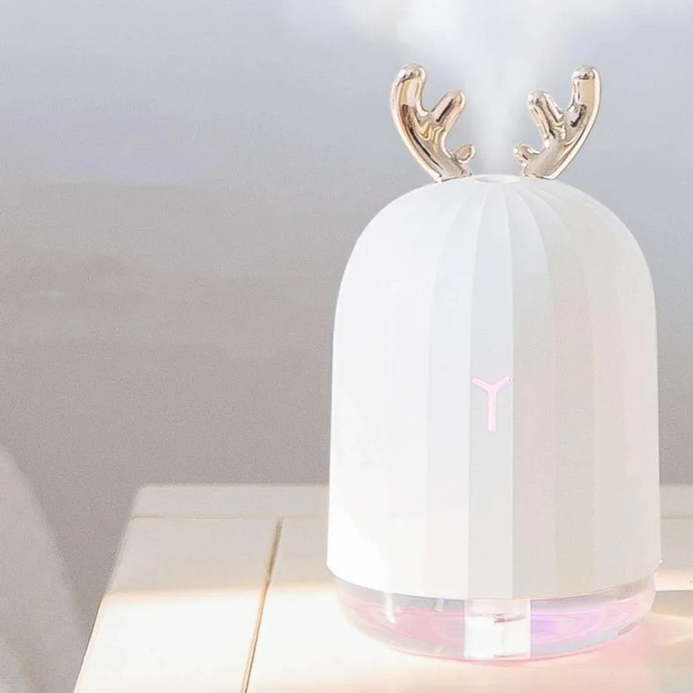 Humidifiers USB Deer Air Humidifier Ultrasonic Cool Mist Adorable Mini Humidifier With LED Light Car Aromatherapy Essential Oil Diffuser 230427