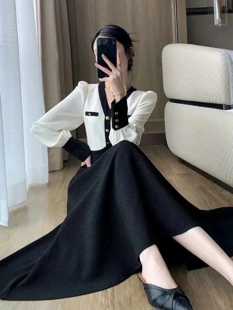 Urban Sexy Dresses Elegant and beautiful women's fashion V-neck long  sleeved women's clothing high-quality clothing from Dongmen South Korea  231127
