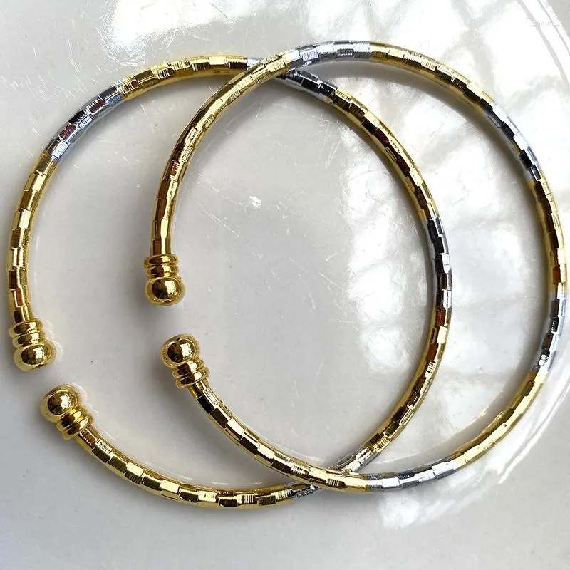 Bangle 3 mm Arabia Saudyjska dwukolorowa biżuteria Dubai Bangles dla kobiet ślub ślubny prezent dla złotych kolorów Bracelets Bracelets Africa Hand Chain