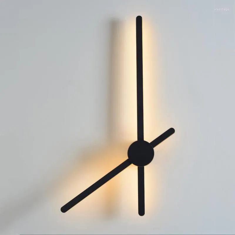 Wall Lamp LED Personality Bedroom Bedside 340° Rotating Black/Gold Straight Tube Light