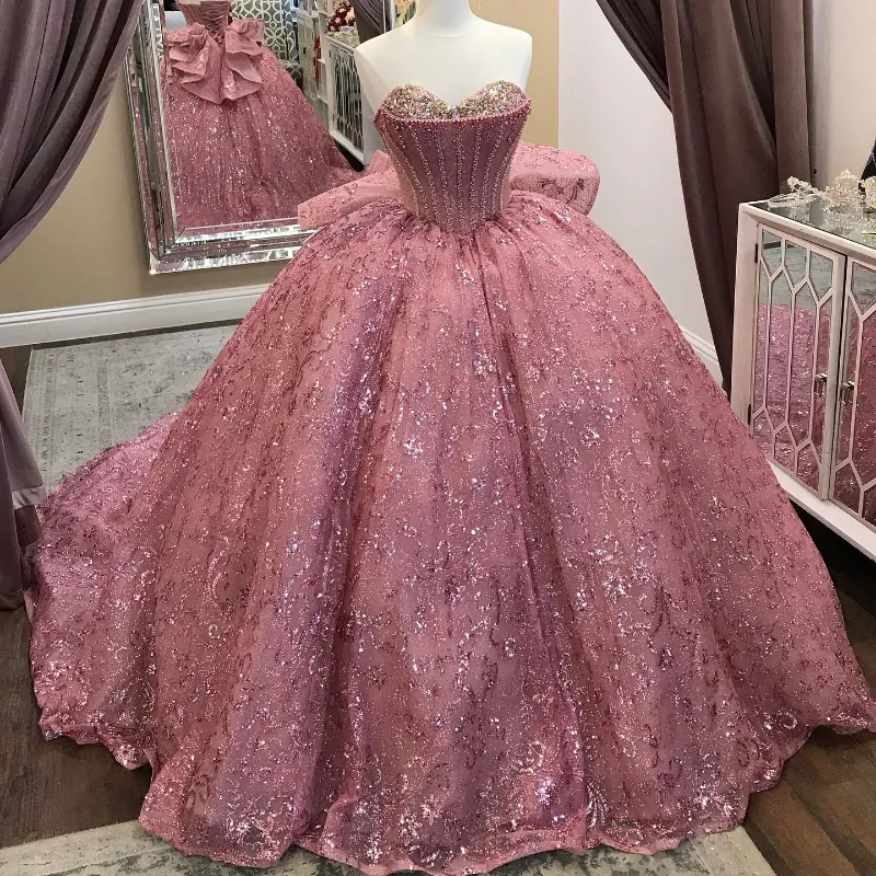 Розовый блестящий платье с блестками Quinceanera от плечевого корсета