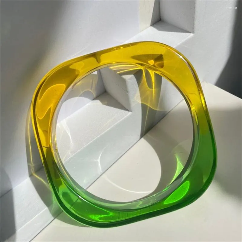Armreif Mode Farbverlauf Transparent Acryl Armband Damen Harz Quadrat Gelee Geometrie Design Hand Ornament Schmuck Zubehör