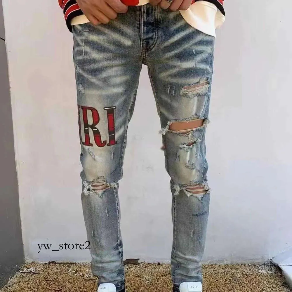 Abbigliamento firmato Amires Jeans Pantaloni denim Amies High Street Fashion Marchio Lettera Ricamo Lavaggio Piega Vecchio rotto Casual Fit Blue Jeans Maschio 9684