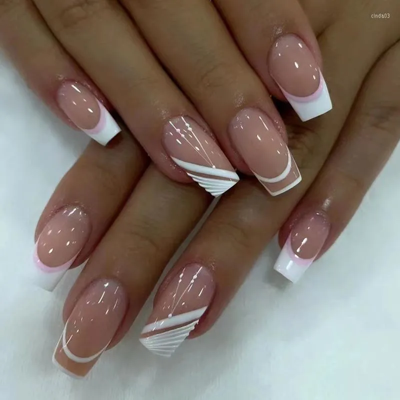 Unhas postiças 24 pçs curtas quadradas simples francesas falsas prensadas em cobertura completa pontas de unhas destacáveis DIY manicure