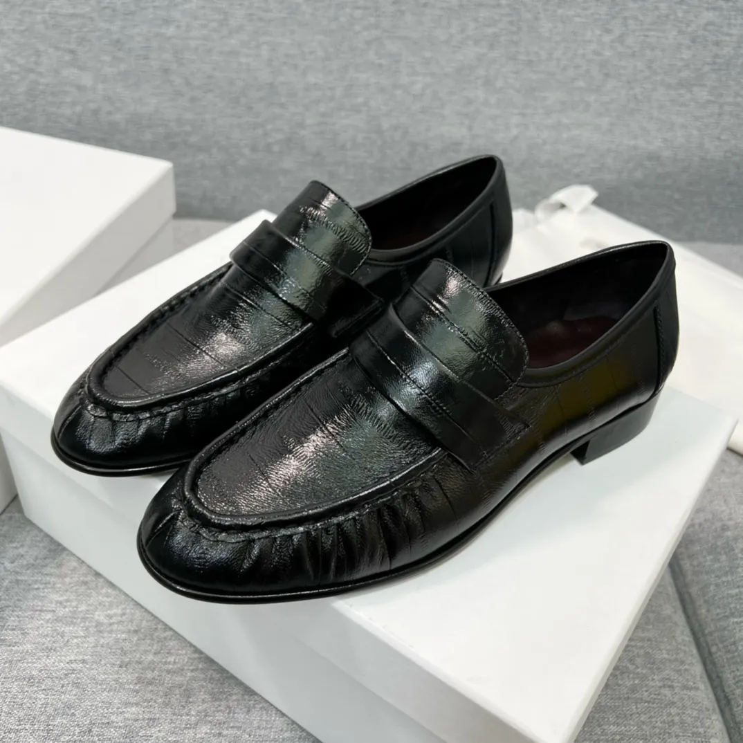 The row パンプス DHgate.com:The Row Women Shoes Ruched-detailed Almond Toe