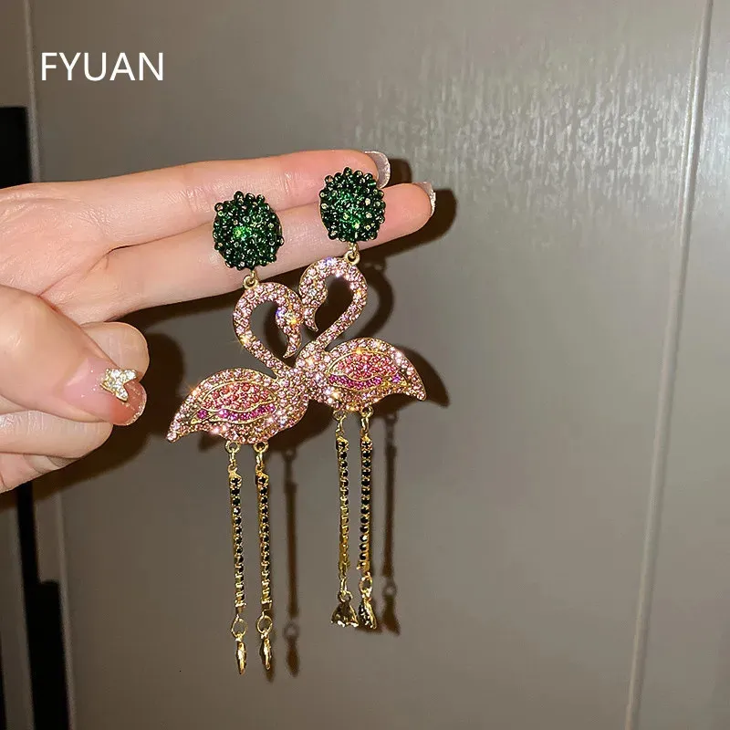 Stud Fyuan Pink Birds Crystal Kolczyki dla kobiet Bijoux Long Tassel Dangle Oświadczenie 231127