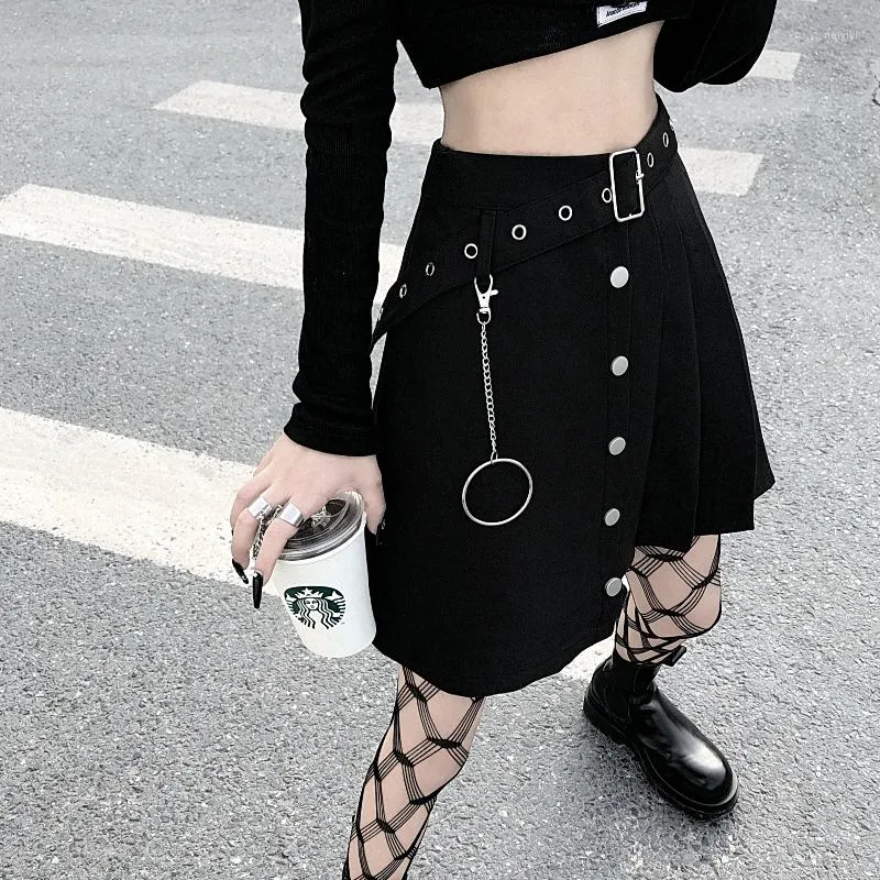 Skirts Irregular Pleated Mini Skirt With Belt Metal Ring Chain Summer High Waist Sexy Harajuku Gothic Punk Fairy Grunge Y2k Clothing