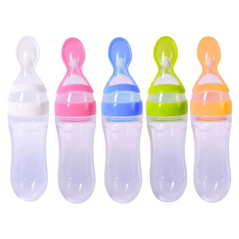 Squeezing Feeding Bottle Silicone Newborn Baby Training Rice Spoon Spädbarn Spannmål Mattillskott matare Säkra bordsverktyg