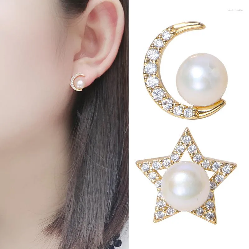 Stud-oorbellen Groothandel Natuurlijk Wit zoet water Pearl 6-7mm 14kgp Star Crescent One Pair