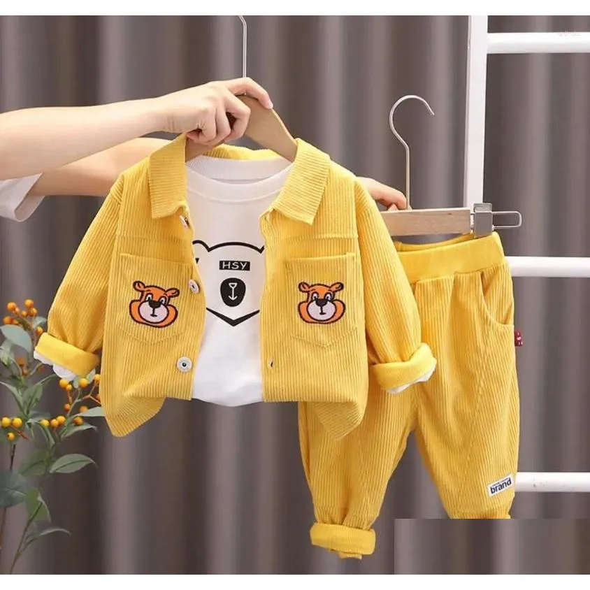 Clothing Sets Designer Baby Boy Clothes Outfits 2023 Autumn Kids Turn-Down Collar Corduroy Cardigan Jackets Shirts Pants 3Pcs Children Othuo