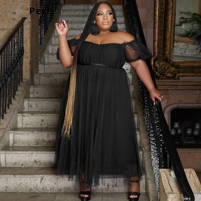 Plus size top black skirt 4xl