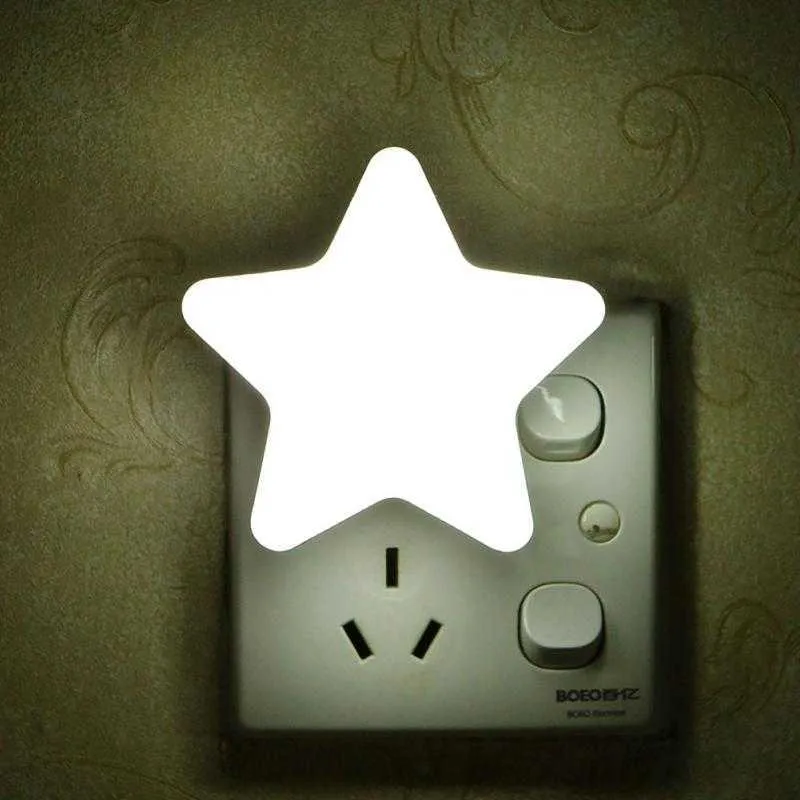 Nouveauté Lumière Creative Star LED Plug-in Socket Applique Murale pour Bébé Enfants Chambre Sleeping Night Lights Home Decor AA230426